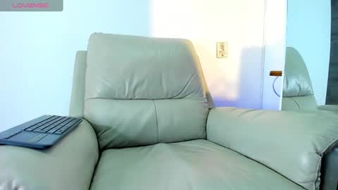 Snapshot of bryan_oficials chatting on 1, 3, 2025 bryan_oficials online show from 1, 3, 2025