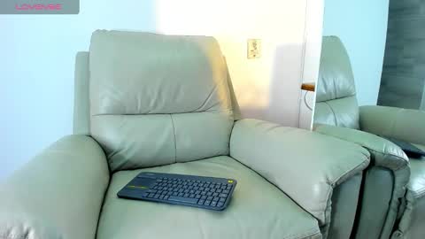 Snapshot of bryan_oficials chatting on 3, 3, 2025 bryan_oficials online show from 3, 3, 2025