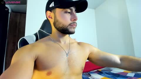 Snapshot of bryan_oficials chatting on 14, 10, 2025 bryan_oficials online show from 14, 10, 2025