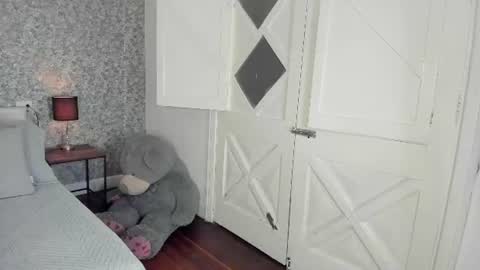 Snapshot of bryhanna_x chatting on 25, 6, 2026 Bryhanna online show from 25, 6, 2026
