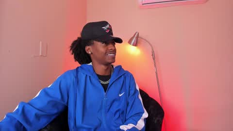 Snapshot of bryxxxon1 chatting on 25, 2, 2025 Bryxon online show from 25, 2, 2025