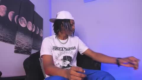 Snapshot of bryxxxon1 chatting on 13, 9, 2025 Bryxon online show from 13, 9, 2025