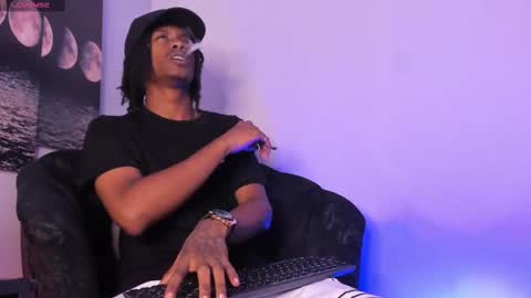 Snapshot of bryxxxon1 chatting on 25, 9, 2025 Bryxon online show from 25, 9, 2025