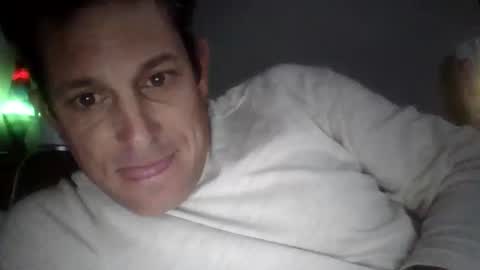 Snapshot of btownstud chatting on 4, 2, 2026 btownstud online show from 4, 2, 2026