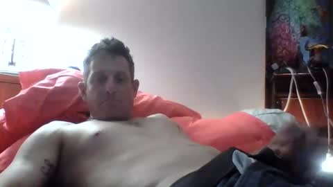 btownstud online show from 28, 4, 2026