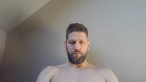 bubblebee1982 online show from 18, 3, 2026