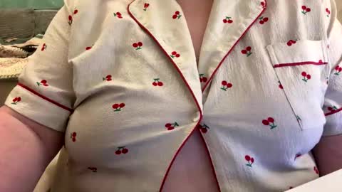 bubblegirl online show from 22, 4, 2026