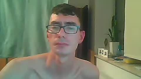 Snapshot of buddea chatting on 29, 10, 2025 buddea online show from 29, 10, 2025