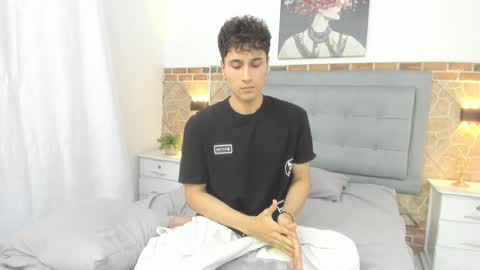 Buddy Whitte online show from 22, 1, 2025