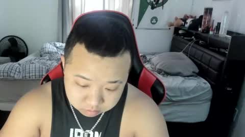 buffsexyman24 online show from 23, 2, 2025