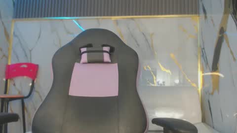 bull_cam online show from 22, 10, 2025