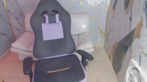 bull_cam online show from 28, 10, 2025