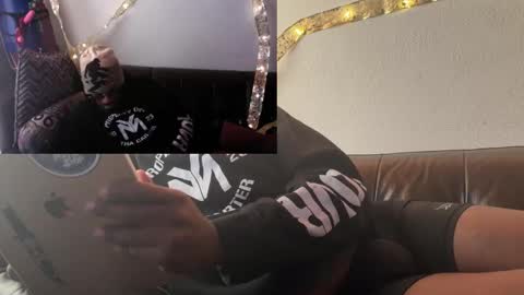 Bungalow Entertainment online show from 16, 12, 2025