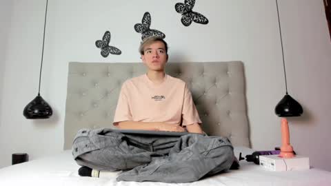 bunny online show from 2, 1, 2025