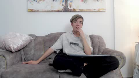 bunny online show from 17, 1, 2025