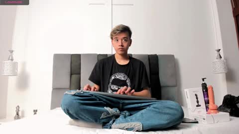 bunny online show from 19, 2, 2025