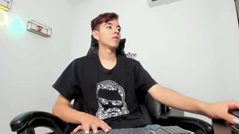 bunny online show from 3, 11, 2025