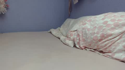 Snapshot of bunny_nextdoor chatting on 20, 1, 2025 Bunny  Miss me Online every day here -  online show from 20, 1, 2025
