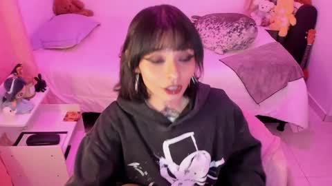 Snapshot of bunny_pao chatting on 12, 4, 2026 pao online show from 12, 4, 2026