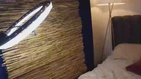Snapshot of bunnycute_shy chatting on 24, 6, 2026 30 Off online show from 24, 6, 2026
