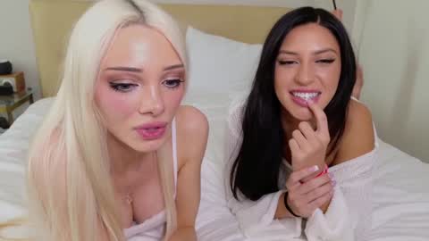 Snapshot of bunnydollstella chatting on 18, 1, 2026 Stella online show from 18, 1, 2026