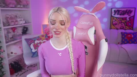 Snapshot of bunnydollstella chatting on 14, 2, 2026 Stella online show from 14, 2, 2026