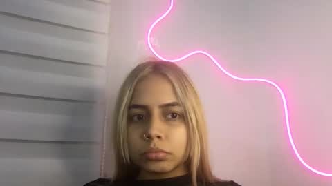 bunnylove_07 online show from 12, 1, 2026