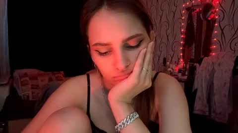 Bella online show from 5, 6, 2026