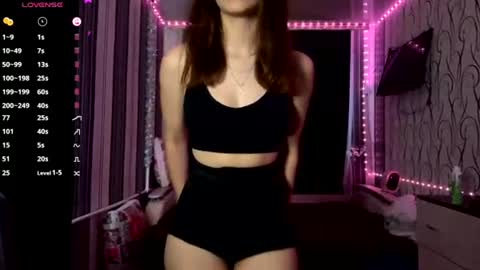 Bella online show from 28, 7, 2026