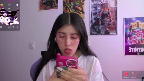 Snapshot of bunnyy09 chatting on 23, 1, 2025 Jess online show from 23, 1, 2025