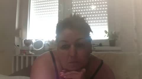 babuska1981 online show from 4, 10, 2025