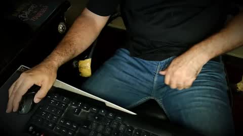 Hairy Arabian online show from 27, 10, 2025