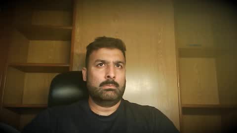 Hairy Arabian online show from 4, 11, 2025