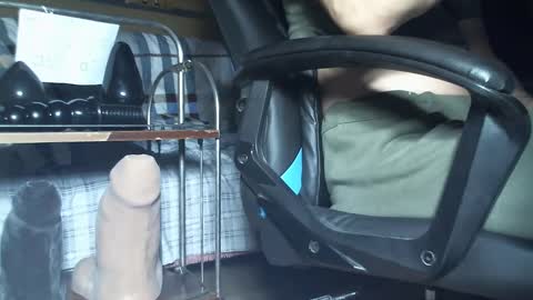 Snapshot of businassmann chatting on 13, 1, 2025 Kris online show from 13, 1, 2025