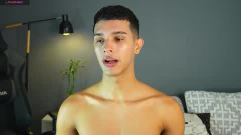 Snapshot of busterspinter chatting on 9, 6, 2026 Buster independent model online show from 9, 6, 2026