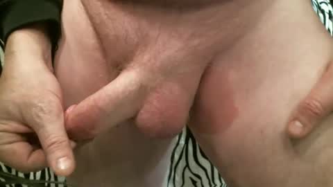 Snapshot of bustinfree chatting on 9, 11, 2025 bustinfree online show from 9, 11, 2025