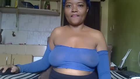 busty kenzi online show from 30, 1, 2025