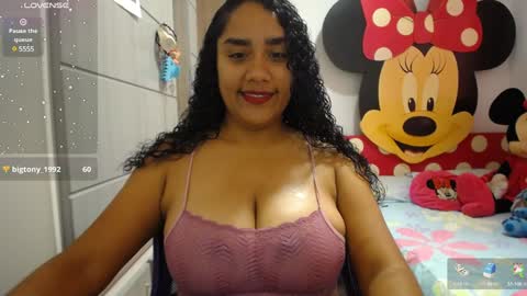 Snapshot of busty_nahiara chatting on 13, 12, 2024 Nahiara online show from 13, 12, 2024