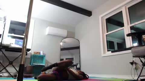 Goddess online show from 4, 11, 2025