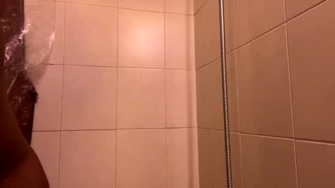 Snapshot of bwcluvx chatting on 4, 12, 2024 bwcluvx online show from 4, 12, 2024