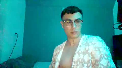 byegay online show from 1, 12, 2025