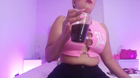 Snapshot of c_fox_ chatting on 6, 11, 2025 Carolina online show from 6, 11, 2025