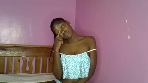 Snapshot of c_trish chatting on 16, 10, 2025 C--trish online show from 16, 10, 2025