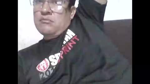 Snapshot of cachito83915 chatting on 14, 2, 2026 Cachudosexy online show from 14, 2, 2026