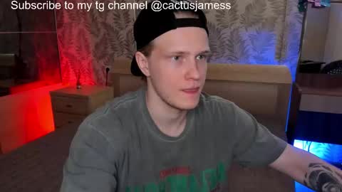 Snapshot of cactusjames_69 chatting on 28, 10, 2025 James online show from 28, 10, 2025