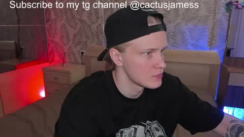 Snapshot of cactusjames_69 chatting on 15, 11, 2025 James online show from 15, 11, 2025