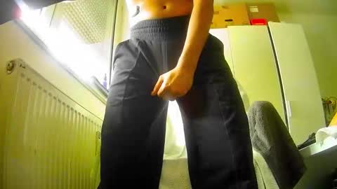 Snapshot of caesar69salad chatting on 12, 10, 2025 Caesar online show from 12, 10, 2025