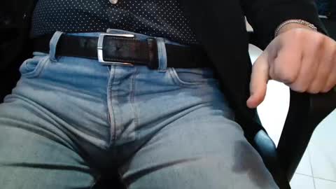 cafetabac online show from 6, 1, 2025