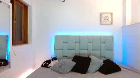 Snapshot of cailyn_briona chatting on 14, 11, 2025 Cailyn Independent model online show from 14, 11, 2025