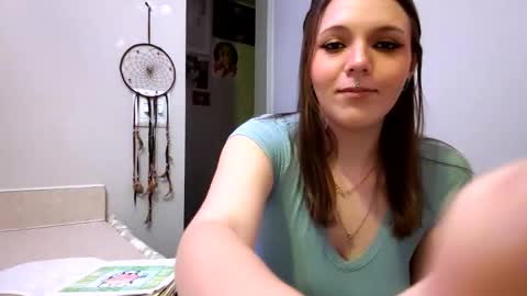 caitberrycough online show from 5, 1, 2026